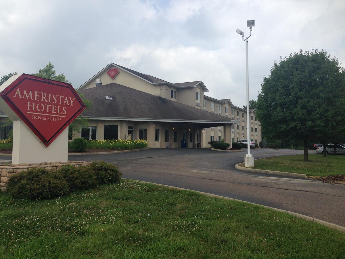 Ameristay Inn & Suites Waverly 외부 사진